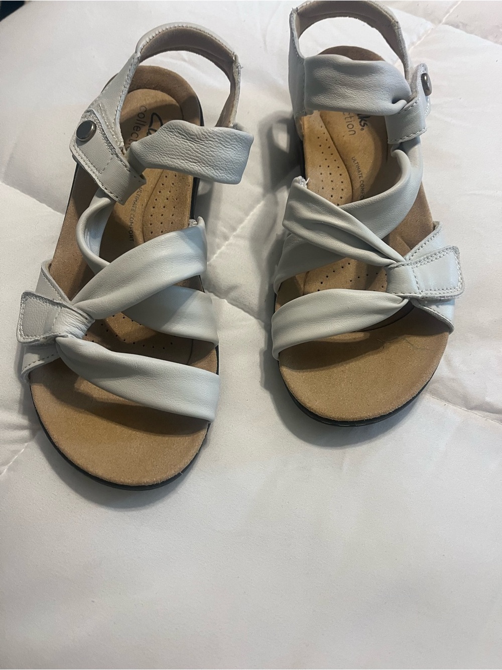 Clarks White Twisted-Strap Women's Sandals